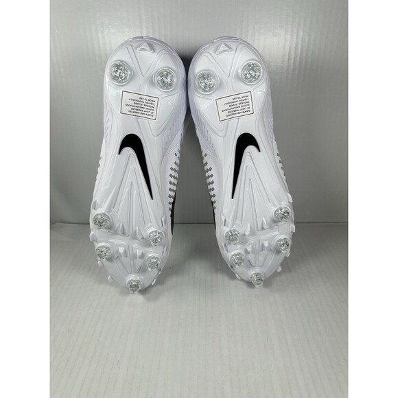 Athletic_Shoes